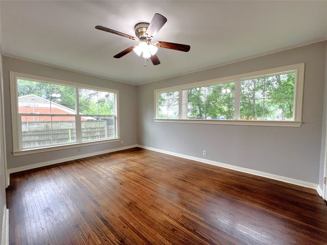 843 Ardis Street, Sulphur Springs, TX 75482