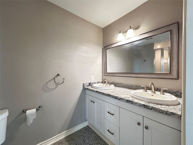 843 Ardis Street, Sulphur Springs, TX 75482