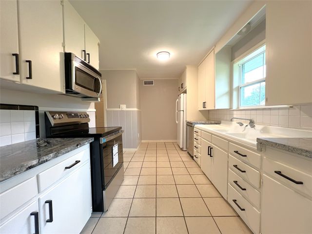 843 Ardis Street, Sulphur Springs, TX 75482