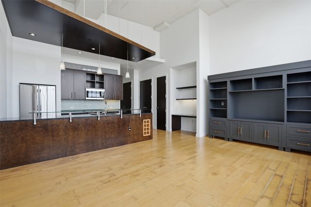2600 W 7th Street 1727, Fort Worth, TX 76107