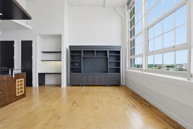 2600 W 7th Street 1727, Fort Worth, TX 76107