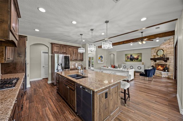 3667 Clemons Switch Road, Brookshire, TX 77423