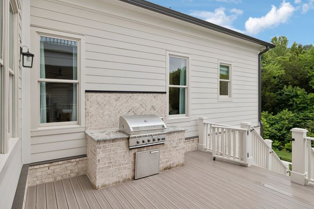 5056 Kathryn Ave, Franklin, TN 37064