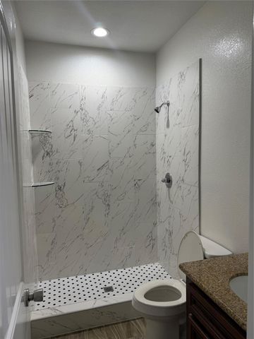 716 Kolb Road Road 204, South Houston, TX 77587