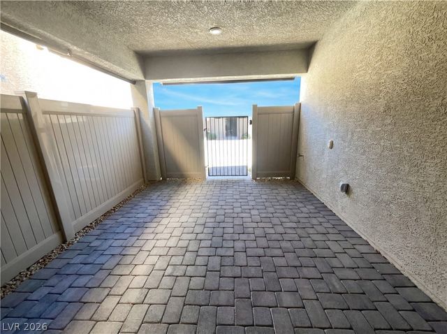 4456 Sapphire Moon Avenue, North Las Vegas, NV 89084