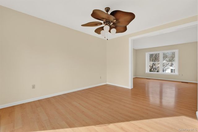 15 Helen Court, Beacon, NY 12508