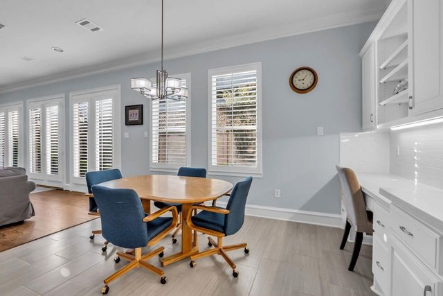 41 Wynden Oaks Drive, Houston, TX 77056