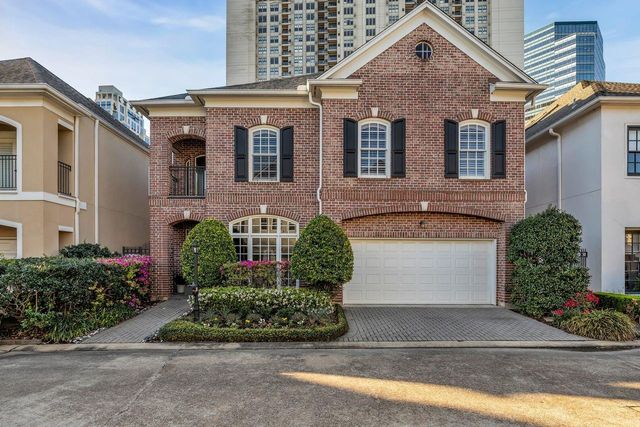 41 Wynden Oaks Drive, Houston, TX 77056