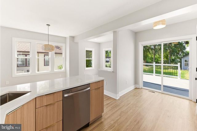 429 W PINE ST, Audubon, NJ 08106