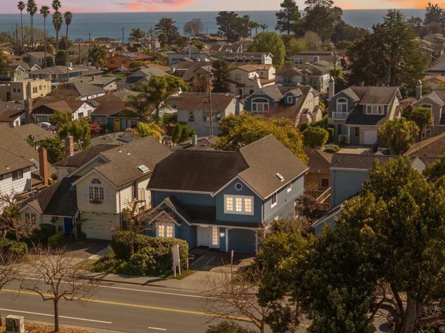 4750 Capitola Road, Capitola, CA 95010