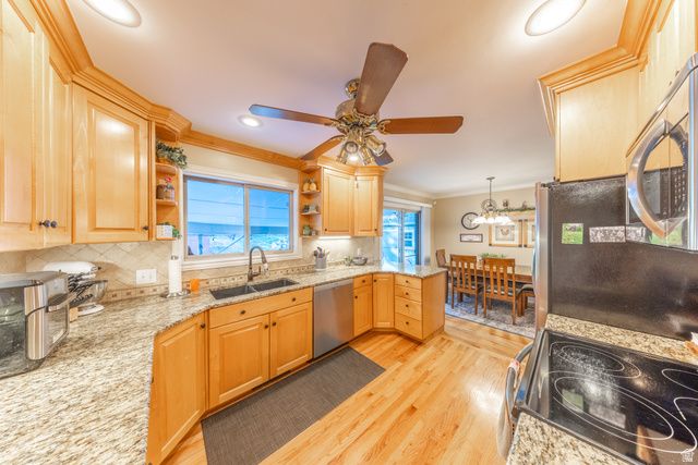 695 33RD ST, Ogden, UT 84403