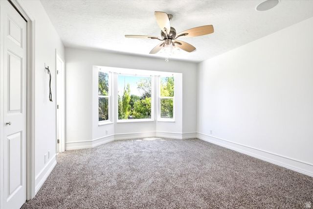 6911 S CONEFLOWER CT, West Jordan, UT 84084