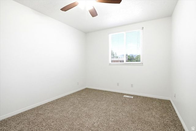 6911 S CONEFLOWER CT, West Jordan, UT 84084