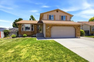 6911 S CONEFLOWER CT, West Jordan, UT 84084