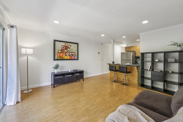 650 Alamo Court 5, Mountain View, CA 94043