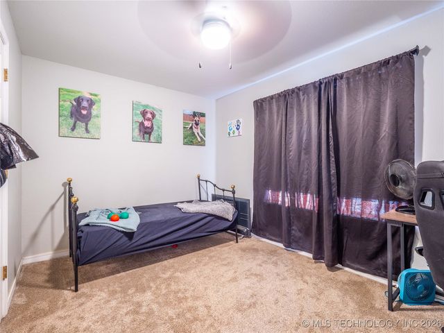 2208 Green Meadows, Mcalester, OK 74501