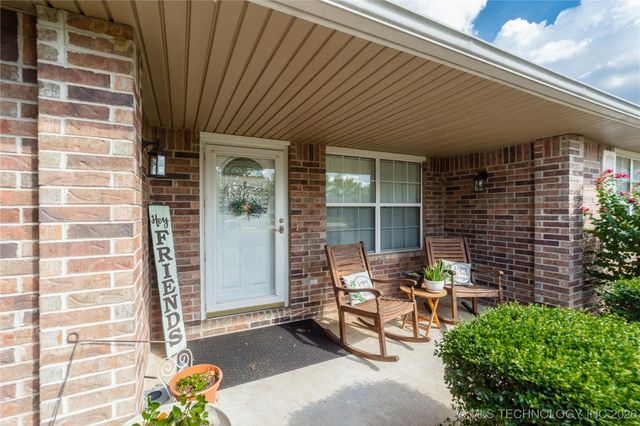 2208 Green Meadows, Mcalester, OK 74501