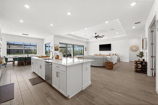 10798 Timber Creek DR, Fort Myers, FL 33913