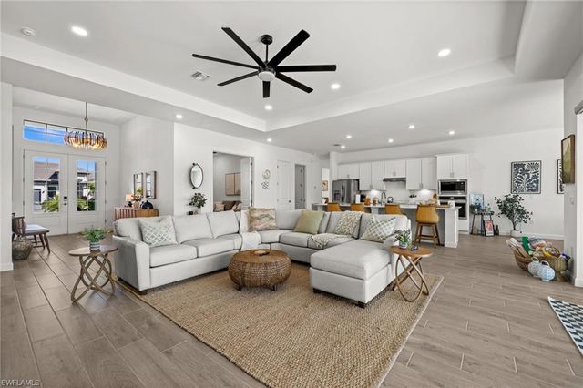 10798 Timber Creek DR, Fort Myers, FL 33913