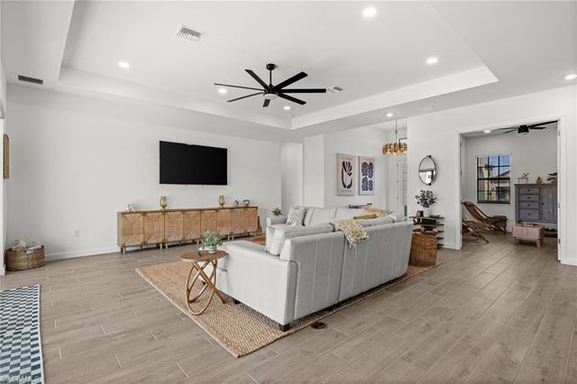 10798 Timber Creek DR, Fort Myers, FL 33913