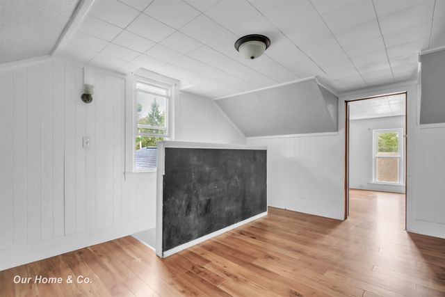 713 S WOODBRIDGE Street, Saginaw, MI 48602