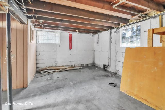 713 S WOODBRIDGE Street, Saginaw, MI 48602