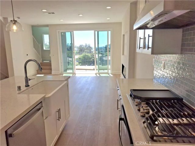 3555 Via Nido, Carlsbad, CA 92009