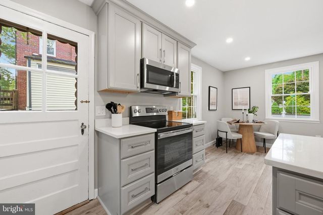 240 WHITMOOR TER, Silver Spring, MD 20901