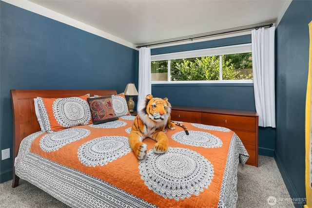 13731 42nd Place NE, Seattle, WA 98125