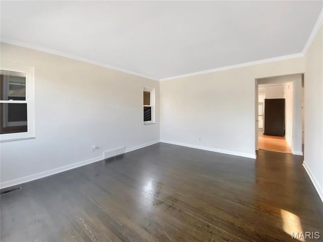 826 Catskill Drive, St Louis, MO 63125