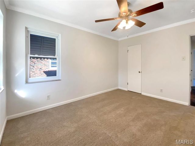 826 Catskill Drive, St Louis, MO 63125