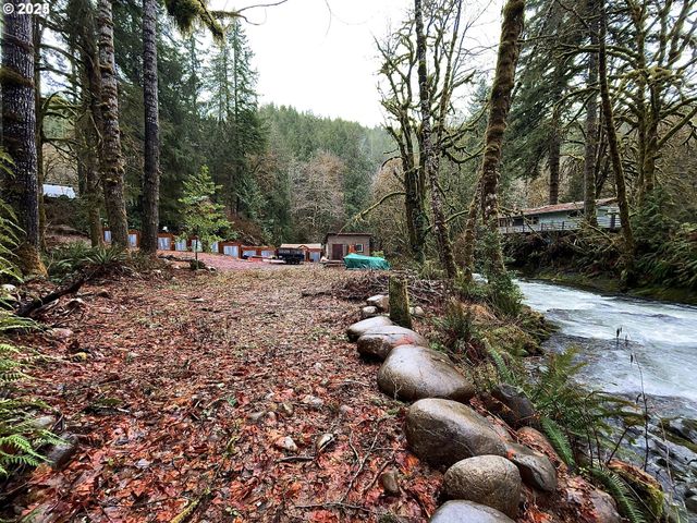 N New Bridge CT, Otis, OR 97368