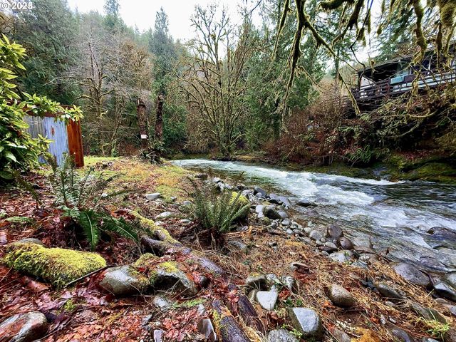 N New Bridge CT, Otis, OR 97368