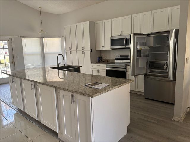 396 RIGGS CIRCLE, Davenport, FL 33897