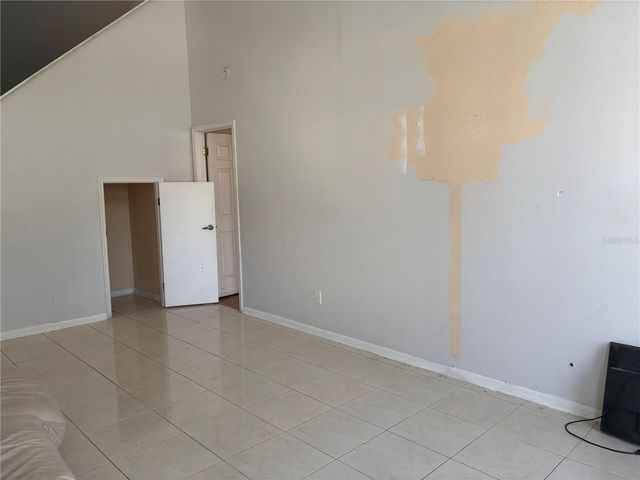 396 RIGGS CIRCLE, Davenport, FL 33897