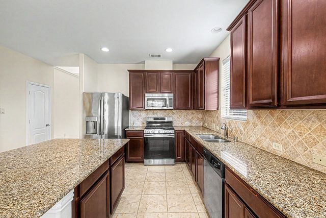 2302 Blue Jay Lane, Katy, TX 77494