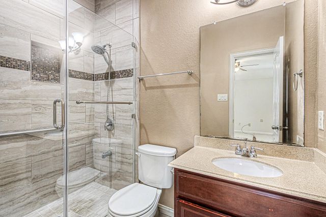 2302 Blue Jay Lane, Katy, TX 77494