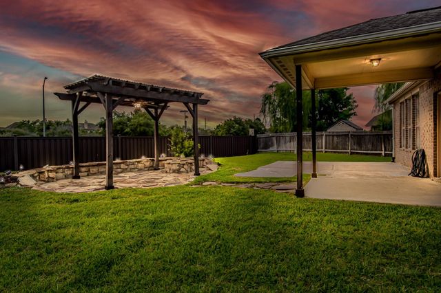 2302 Blue Jay Lane, Katy, TX 77494