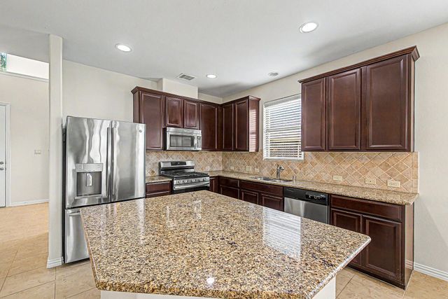 2302 Blue Jay Lane, Katy, TX 77494
