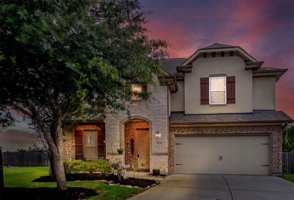 2302 Blue Jay Lane, Katy, TX 77494
