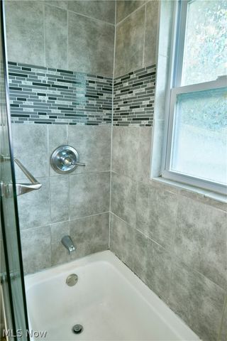 1382 Northfield, Mineral Ridge, OH 44440
