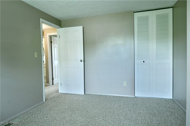 1382 Northfield, Mineral Ridge, OH 44440