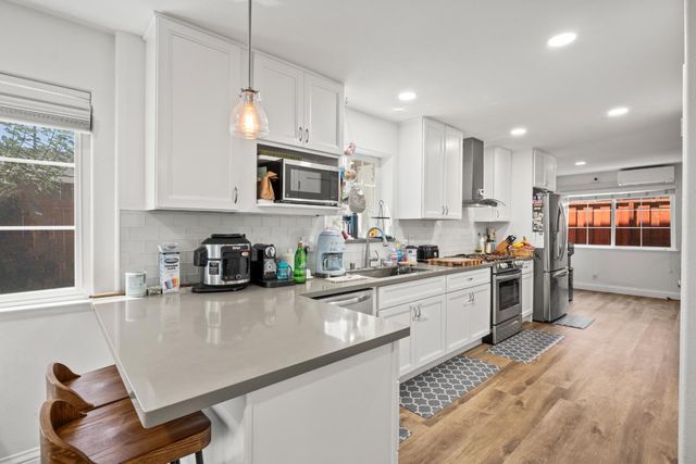 197 Nottingham Avenue, Redwood City, CA 94063