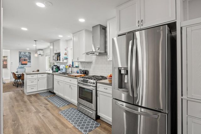 197 Nottingham Avenue, Redwood City, CA 94063