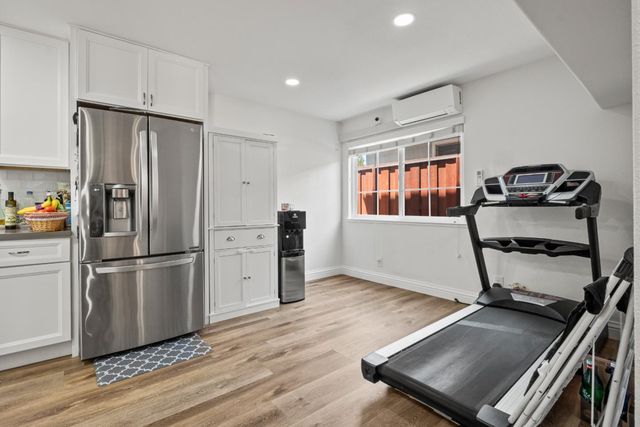 197 Nottingham Avenue, Redwood City, CA 94063