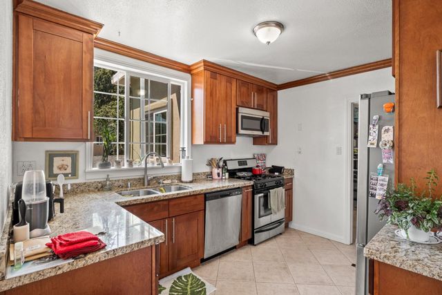 197 Nottingham Avenue, Redwood City, CA 94063