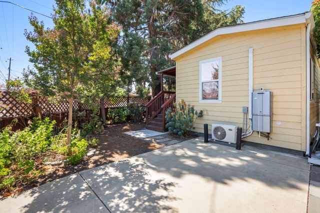 197 Nottingham Avenue, Redwood City, CA 94063