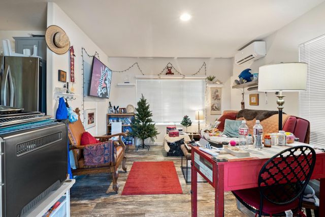 197 Nottingham Avenue, Redwood City, CA 94063