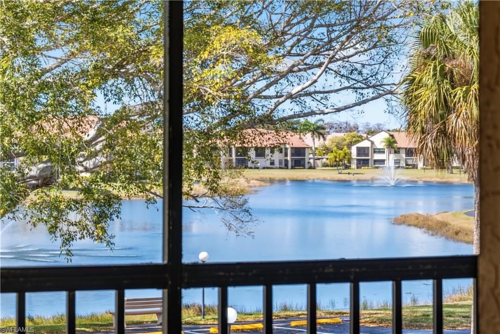 8340 Charter Club CIR 9, FORT MYERS, FL 33919 — photo 3