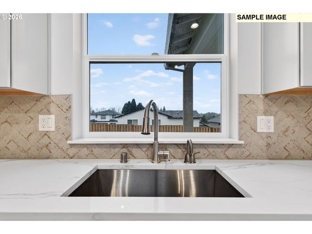 2235 E OTTER Loop 60, La Center, WA 98629